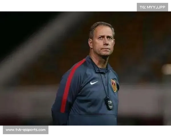 里尔签下法国中场佩兰,转会费500万欧元 里尔签下法国中场佩兰,转会费500万欧元